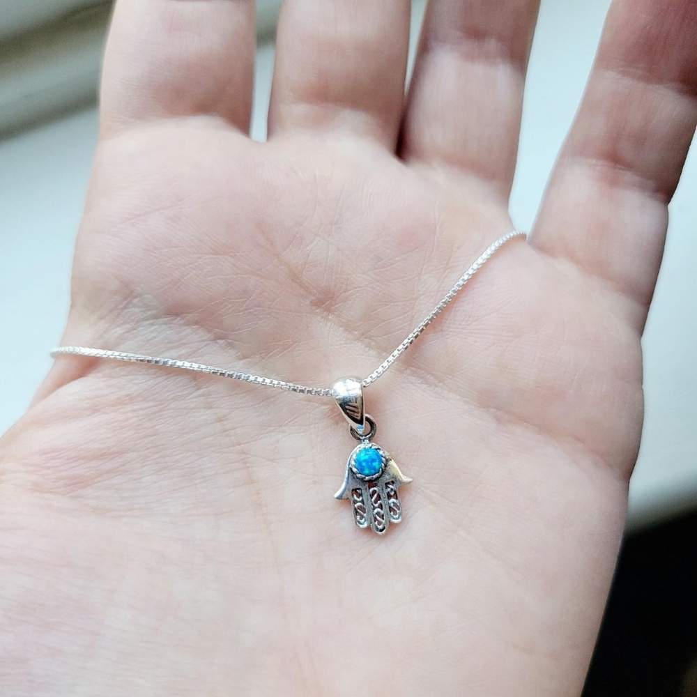 New Handmade 925 Sterling Silver Ornate Hamsa Blue Triplet Opal Necklace - Picture 7 of 8